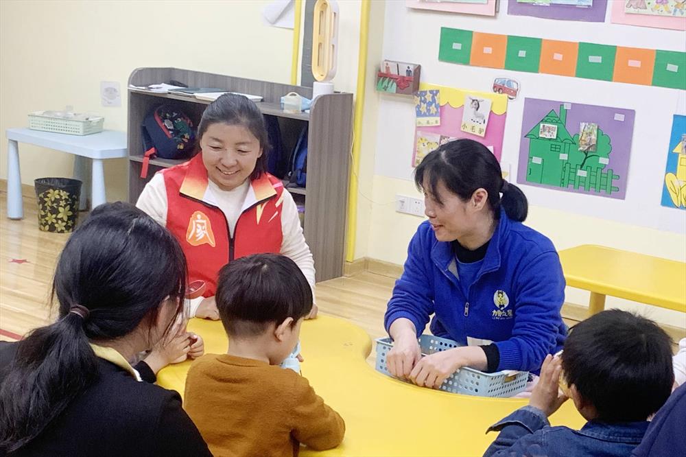 【慈善义工在行动】让“星星的孩子”不再孤独