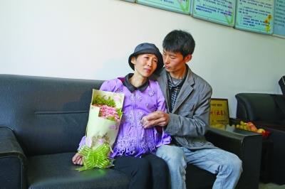 扬子晚报：孩子，你结婚时，妈妈只能在影像里祝福你