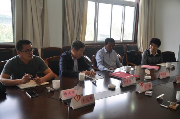 临沂市慈善总会来我会交流慈善工作