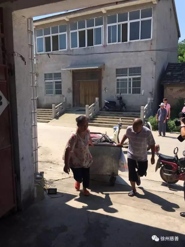 一场大病让这个幸福之家陷入绝望......