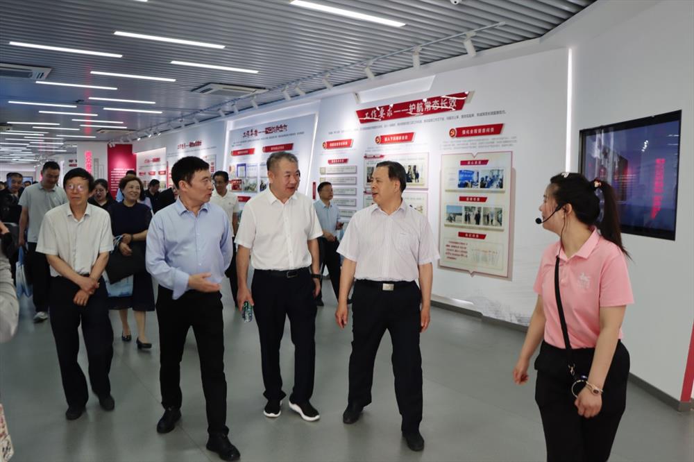 小基金撬动大治理 徐州市社区慈善基金现场推进会在贾汪召开